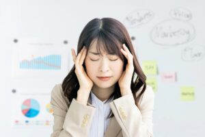 イライラを和らげる漢方3選──抑肝散・抑肝散加陳皮半夏・柴胡加竜骨牡蛎湯の違いを解説